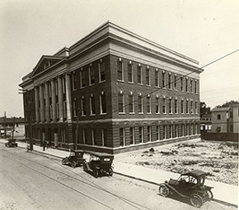 Medical College Building, 1914